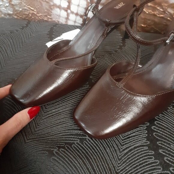 Zara NWT Genuine Leather Chocolate Brown Heels - Picture 14 of 16